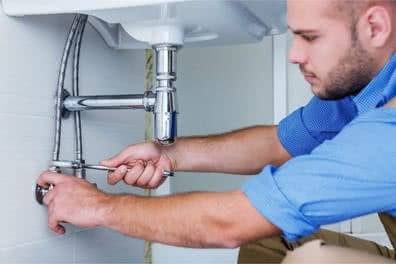 4 Easy Ways to Save Water