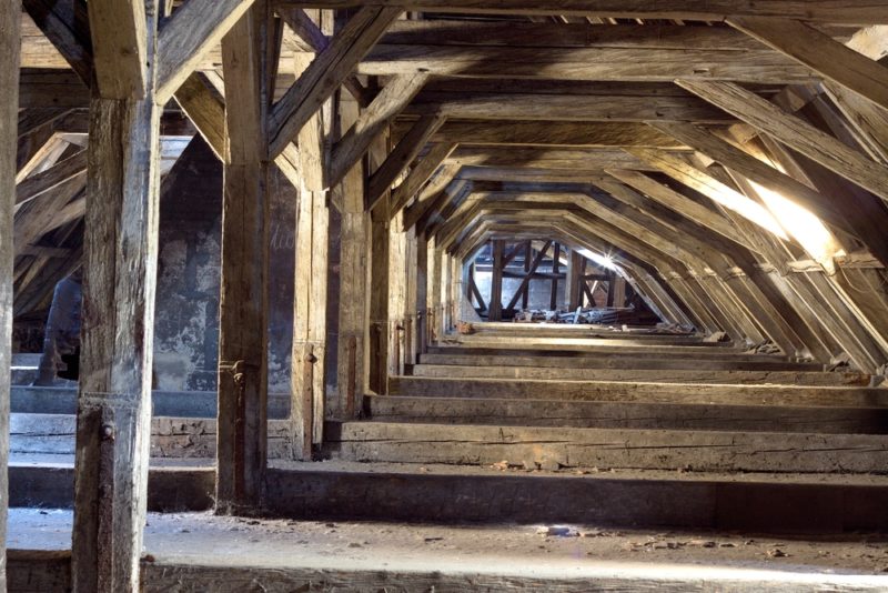 3 Signs Your Attic Is Suffering From Poor Ventilation